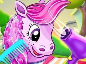 Pony Style Workshop: Creative Outfit Designer